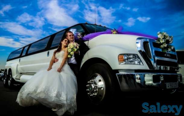 Лимузин Lexus LX570 в кристаллах Swarovski, фотография 12