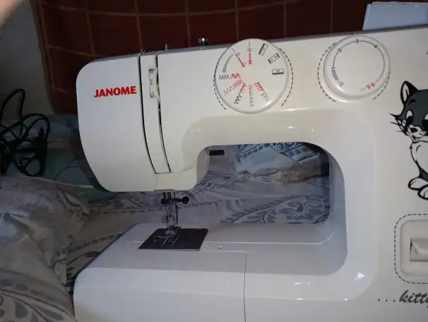 Продается Швейная машинка, фотография 13