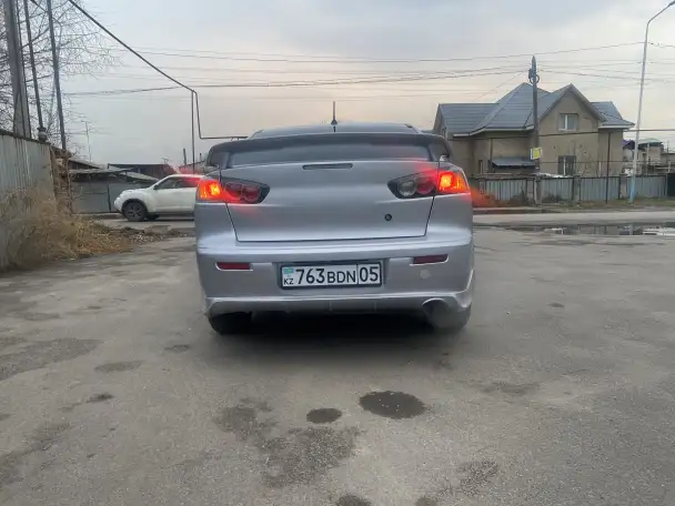 Продам машину Mitsubishi Lancer, фотография 6