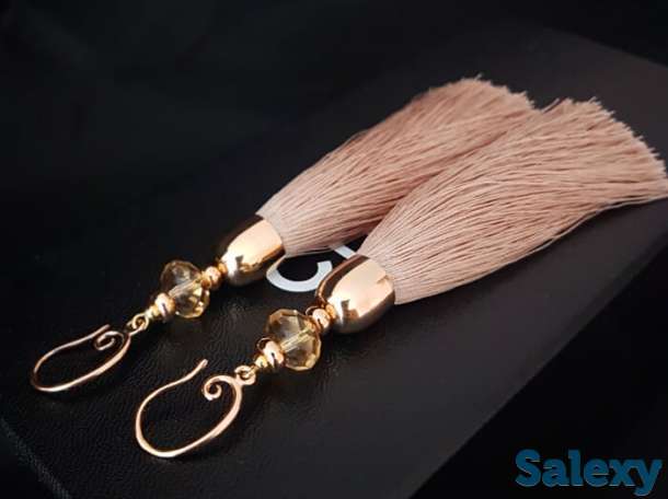 Серьги-кисти wizard brush - crystal beige, фотография 3