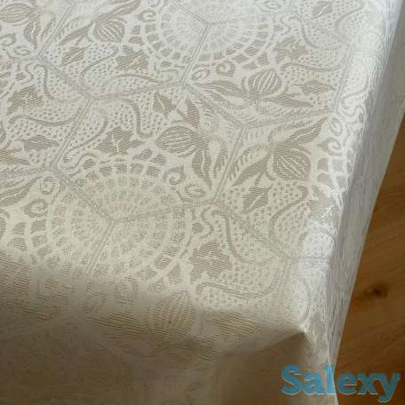 Испанская жаккардовая скатерть с золотым люрексом тефлоновым покрытием, фотография 1