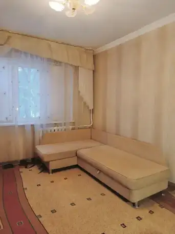 Продается 1-ком. квартира, общая площадь 38.1 кв.м., кухня 8 кв.м. на 3 этаже, фотография 1