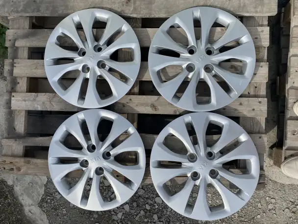 Оригинальные колпаки на Kia Rio 4 с 2017г-22г, фотография 1