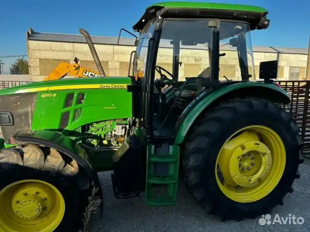 Трактор, фотография 2