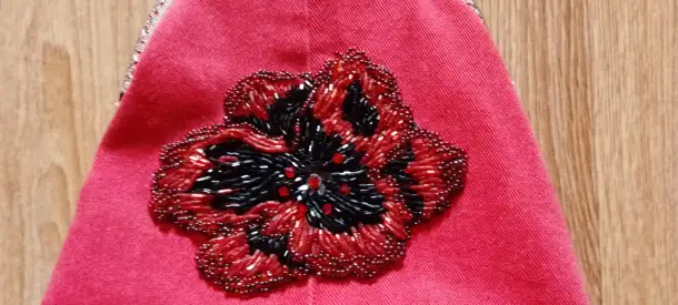 Сумка с ручной вышивкой и фермуаром, фотография 6