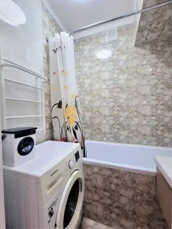 Очень уютная квартира рядом с посольством США, Жолдасбекова 18, фотография 5