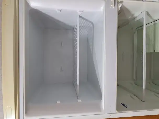 продам холодильник ARISTON 25 000 тенге,, фотография 4