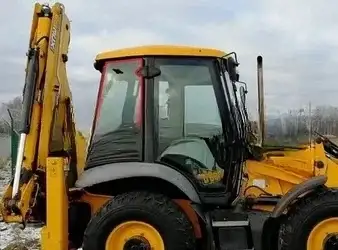 Заднее стекло для спецтехники, фотография 2