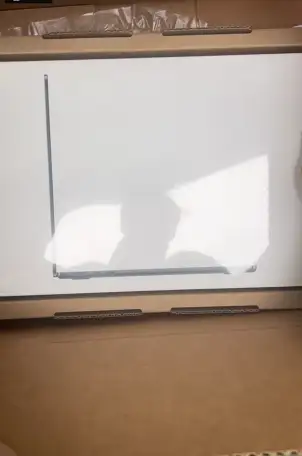 Macbook Pro 14 дюймов абсолютно новый 2024  Запечатанныйнеоткрытый в коробке, фотография 3