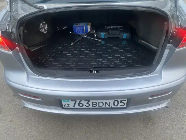 Продам машину Mitsubishi Lancer, фотография 5