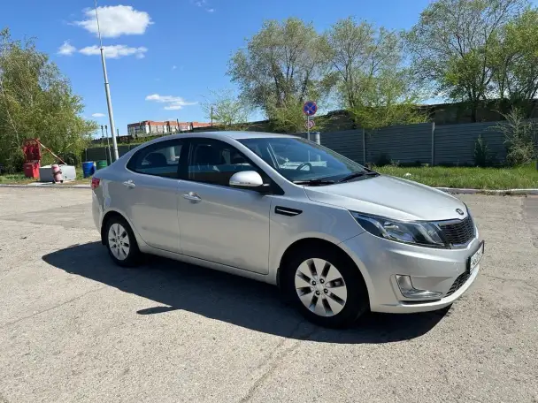 Продам Kia Rio в идеальном состоянии, фотография 1