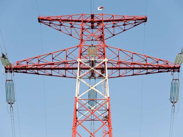 Опоры ЛЭП металлические, фотография 4