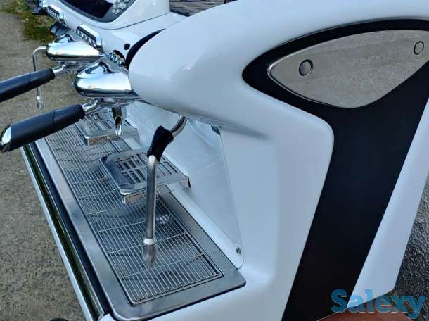 Кофемашина Faema Emblema, фотография 2