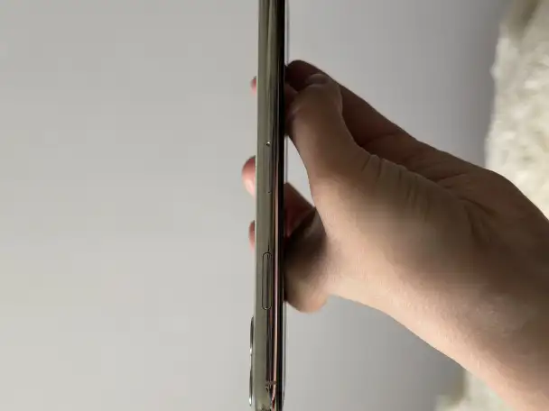 iPhone 11Pro Max 256G, бу AirPods в подарок, фотография 5