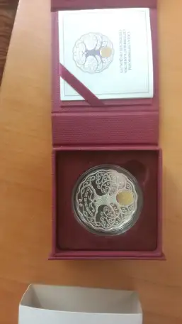 Продам срочно серебряную монету НБРК, фотография 4