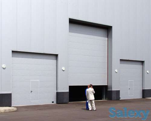 Промышленные секционные ворота, фотография 1