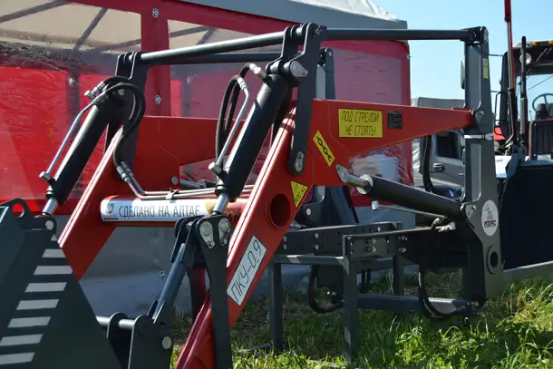 Погрузчик ПКУ-09 КУН-09, фотография 3