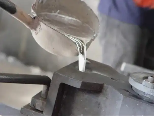 Алюминиевые отливки, Марка: АК12; АК9; АЛ4..., фотография 1