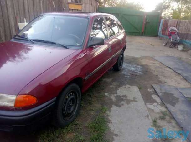 Опель астра в хорошем для своих лет состоянии, фотография 1