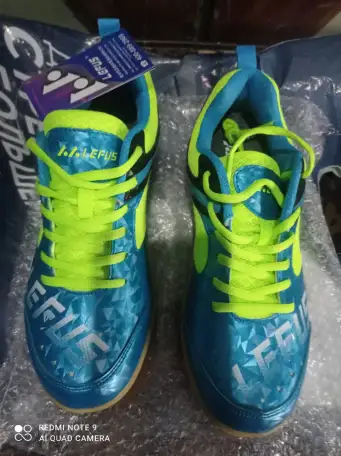 Кроссовки для настольного тенниса, фотография 1