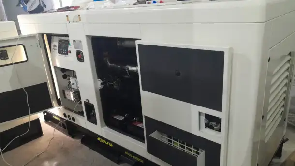 Дизельный генератор 30,50,100,200,300,500 кВт, фотография 3