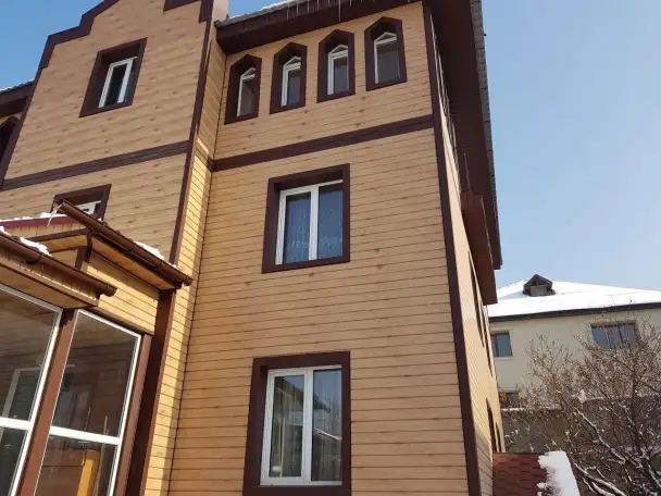 Фасад, кровля, карниз, забор, водосточная система, фотография 11