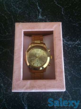 Наручные женские часы, фотография 1