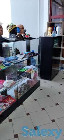 продаются витрины, крючки, манекены, эконом панели., фотография 2