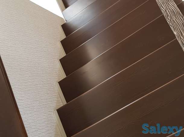 Изготовление деревянных лестниц,дверей. Материал сосна, бук, ясень., фотография 10