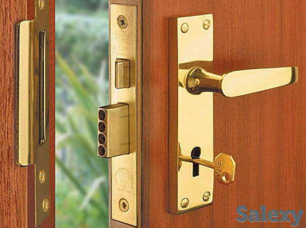 Качественно и за разумную цену.Установка ремонт замена дверных замков ручек сердцевин., фотография 1