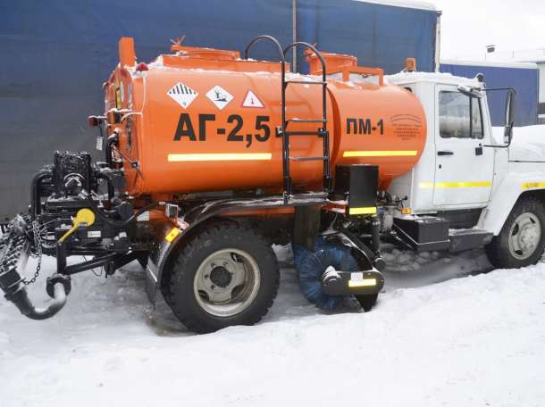 Автогудронатор АГ-2,5 с цистерной для дозаправки катков, фотография 8