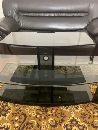 продам тумбу стеклянную под телевизор, фотография 1