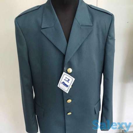 Распродажа одежды, фотография 8