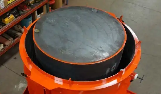 Оборудование для формирования бетонных стояков люков, Afinitas., фотография 1