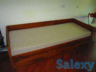 Отдам бесплатно для нуждающим раскладной диван-тахту 