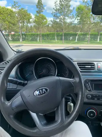 Kia Rio, фотография 13