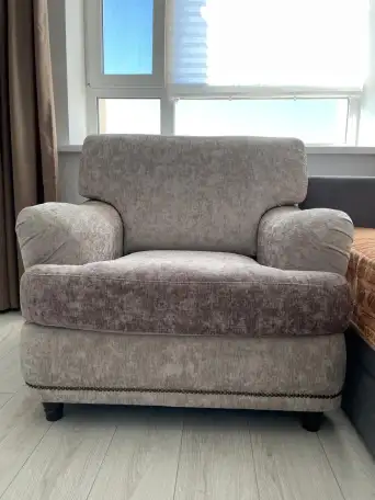 продам бу диван-тройку в отличном состоянии, раскладывается, фотография 3