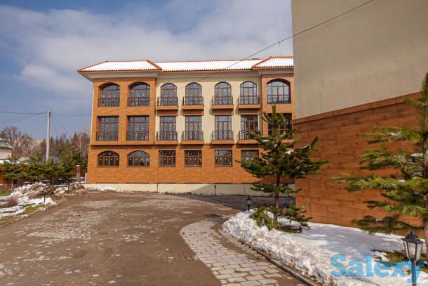 3-комнатная квартира, 212.3 м², 1/3 этаж, мкр Горный Гигант, Тайманова 222/6, жк SOVMIN, фотография 5