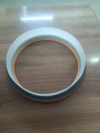 Сальники на бульдозер Shantui, фотография 4