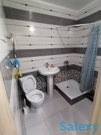 Мужской парикмахер, Женский мастер, Маникюрщица и педикюрщица, Мастер по наращиванию ресниц, Мастер по шугарингу, фотография 1