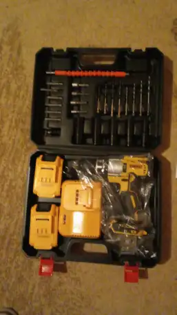 распродажа электроинструмент, фотография 1