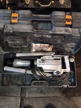 Продаются два отбойных молотка, фотография 1