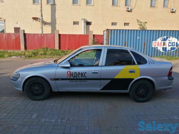 OPEL VECTRA B v1.8 МТ 1996г, фотография 3