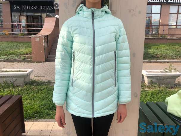 Демисезонная куртка, фотография 1