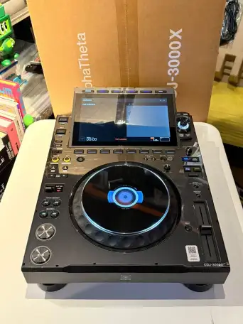 AlphaTheta XDJ-AZ, AlphaTheta OMNIS-DUO , Pioneer DJ OPUS-QUAD, Pioneer DJ XDJ-RX3, Pioneer XDJ-XZ, Pioneer DDJ-FLX10, фотография 11