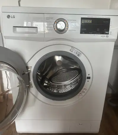 Продается стиральная машина, фотография 1