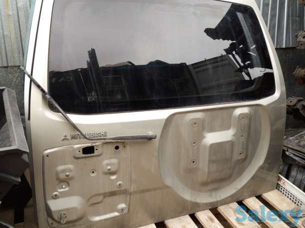 Mitsubishi Pajero3 Крышка багажника, фотография 1