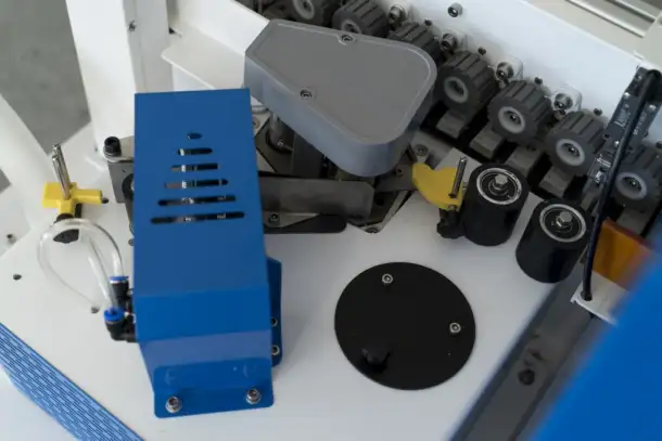 Кромкооблицовочный станок автоматический DM 130, фотография 4