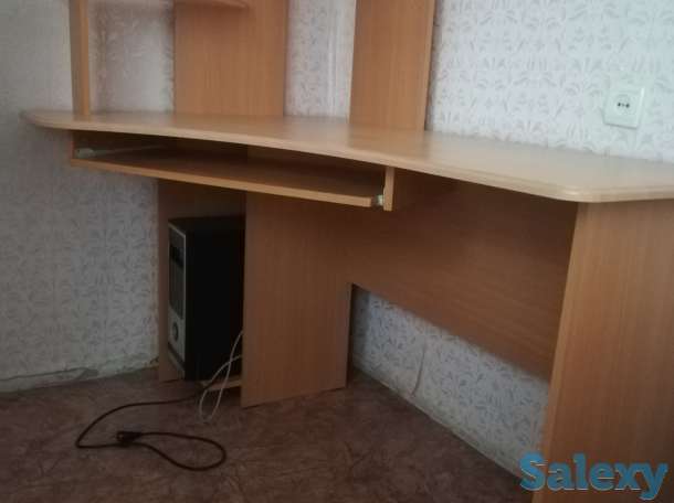 Продам ПК стол угловой, фотография 2