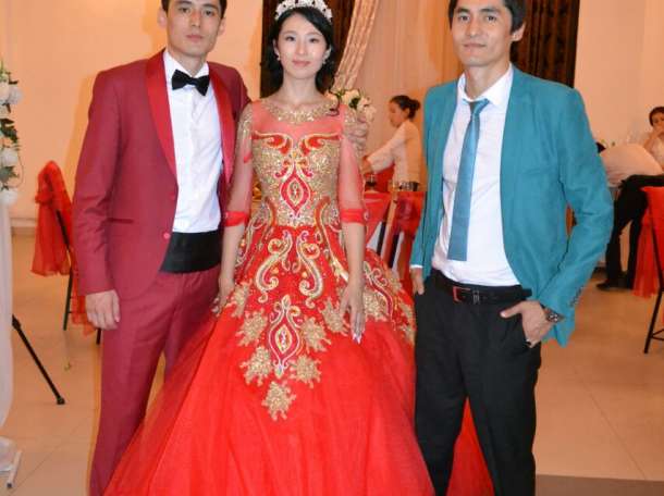 Ведущие на турецком и казахском языках, фотография 4